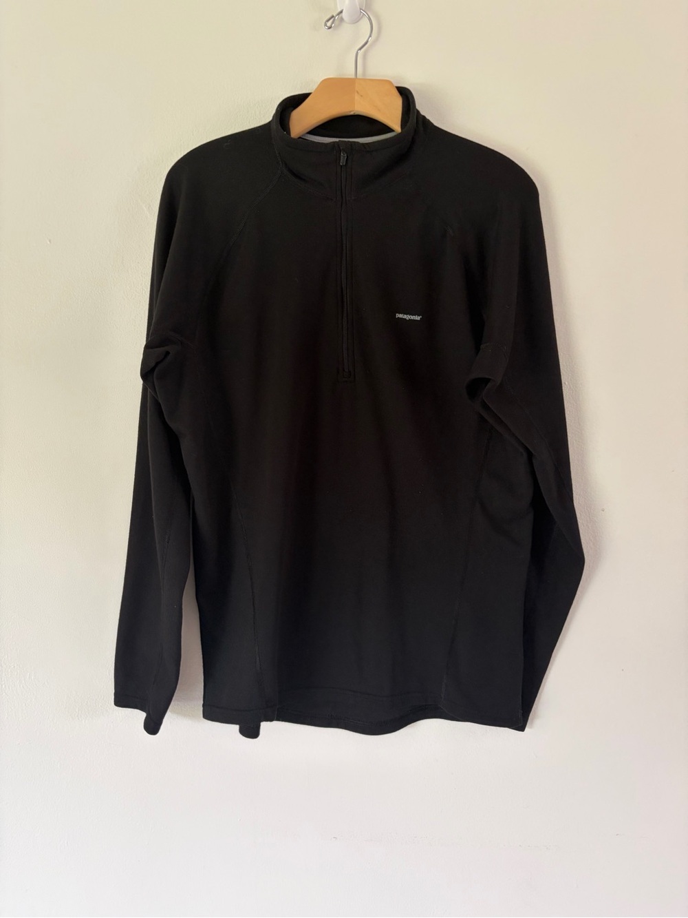 Patagonia‎ Black Half-Zip Fleece Top